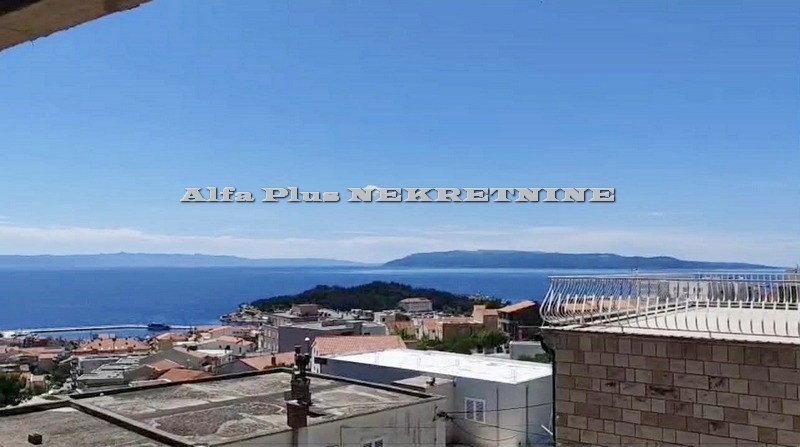Alfa Plus Nekretnine MAKARSKA; Dvosoban stan u novogradnji sa pogledom na more S-832
